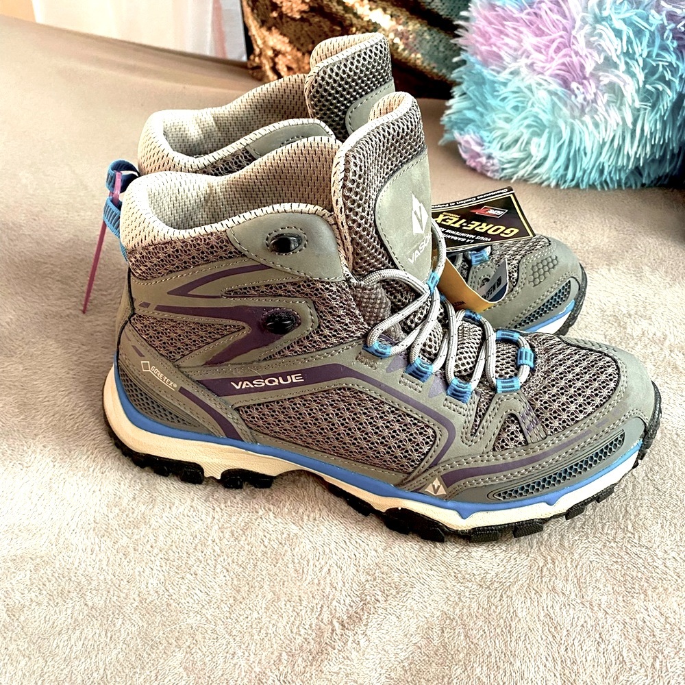 Vasque Women's Inhaler II Gore-Tex/Vibram Hiking Boot, Size 8.5
